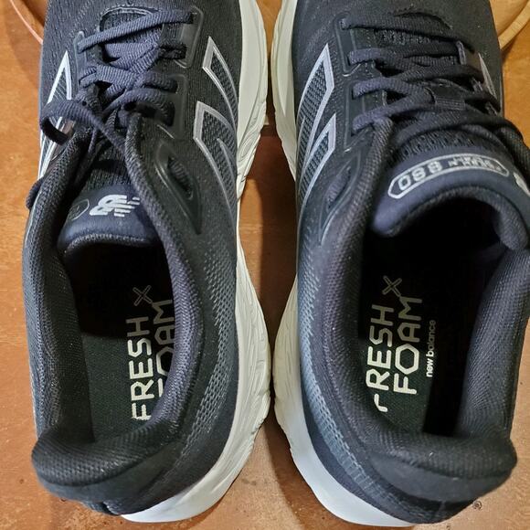 New Balance Fresh Foam X 880v14 Black Road Running Shoes Women's 9.5 Men's 8 - Picture 14 of 16